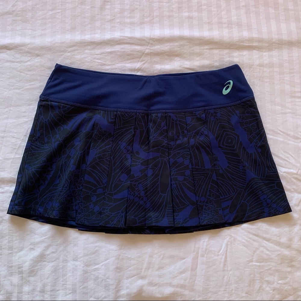 NWOT ASICS Pleated Tennis Skort (Skirt with Shorts Underneath)